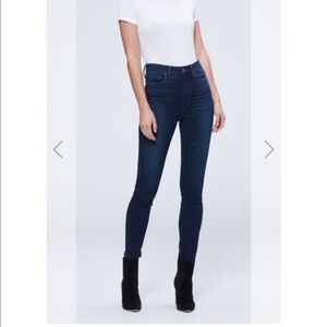 SOLD🔥PAIGE Hoxton Showstopper high rise jeans!!🔥